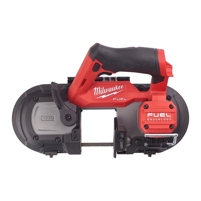 Milwaukee M12 FUEL™ M18 Scie circulaire ONE-KEY™ 68 mm compatible rail de guidage FBS64